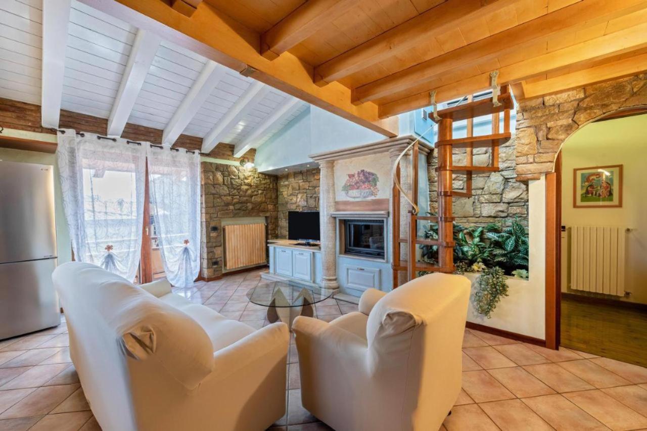 Casa Vacanze Baccolo Polpenazze del Garda Extérieur photo