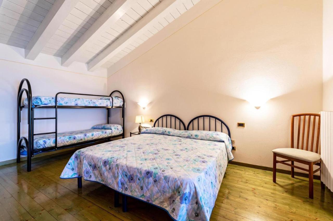 Casa Vacanze Baccolo Polpenazze del Garda Extérieur photo