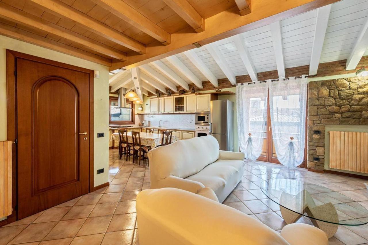 Casa Vacanze Baccolo Polpenazze del Garda Extérieur photo
